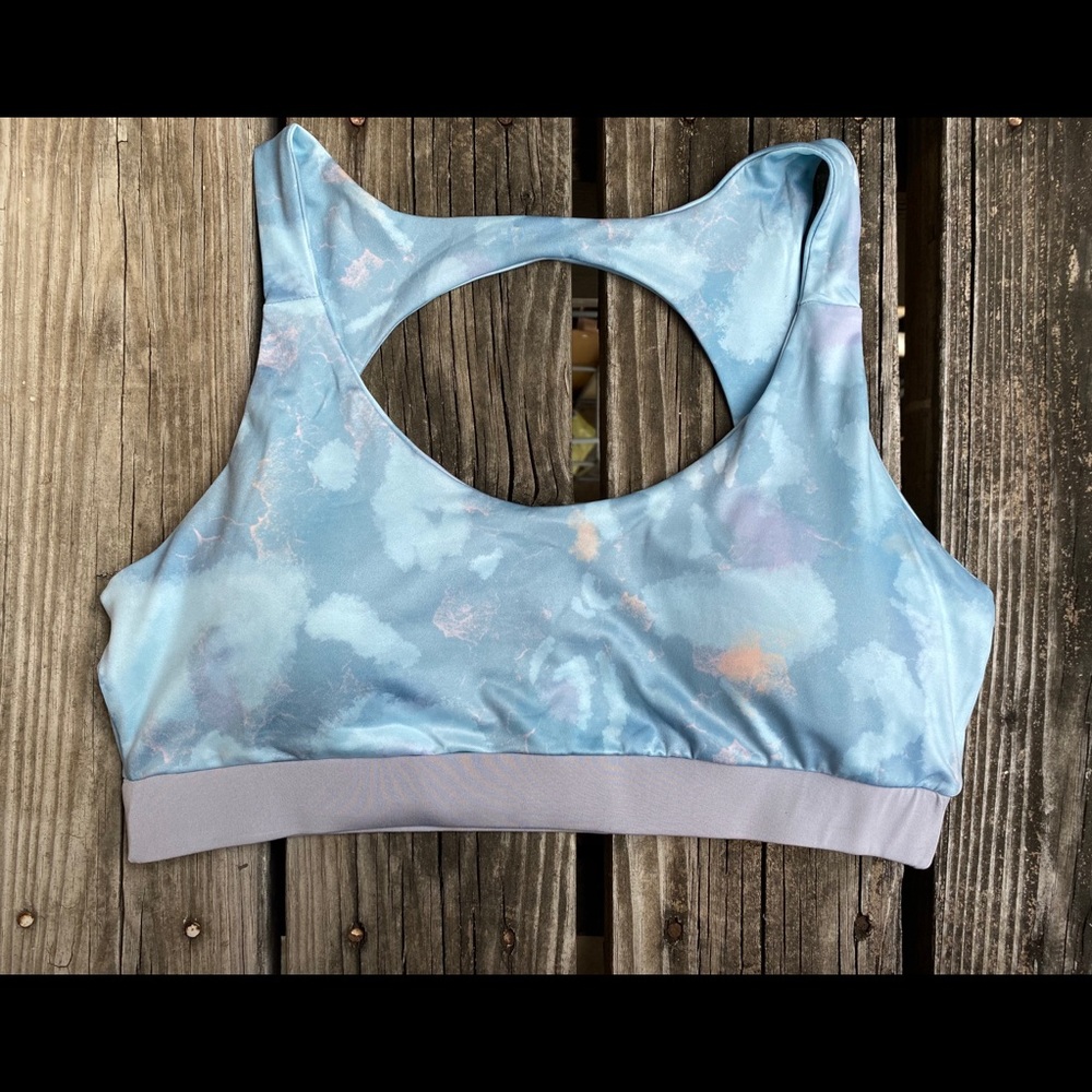 SHEIN Open-Back Sports Bra L